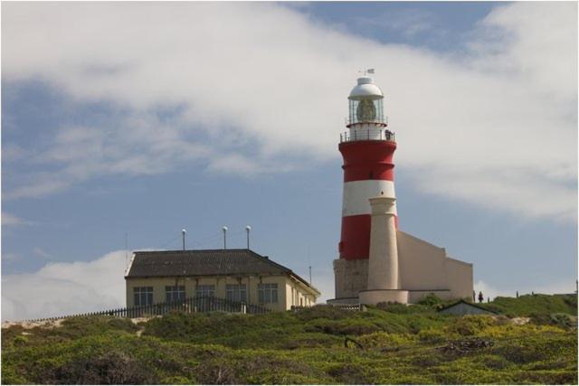 House Of 2 Oceans Apartment Agulhas Exterior photo