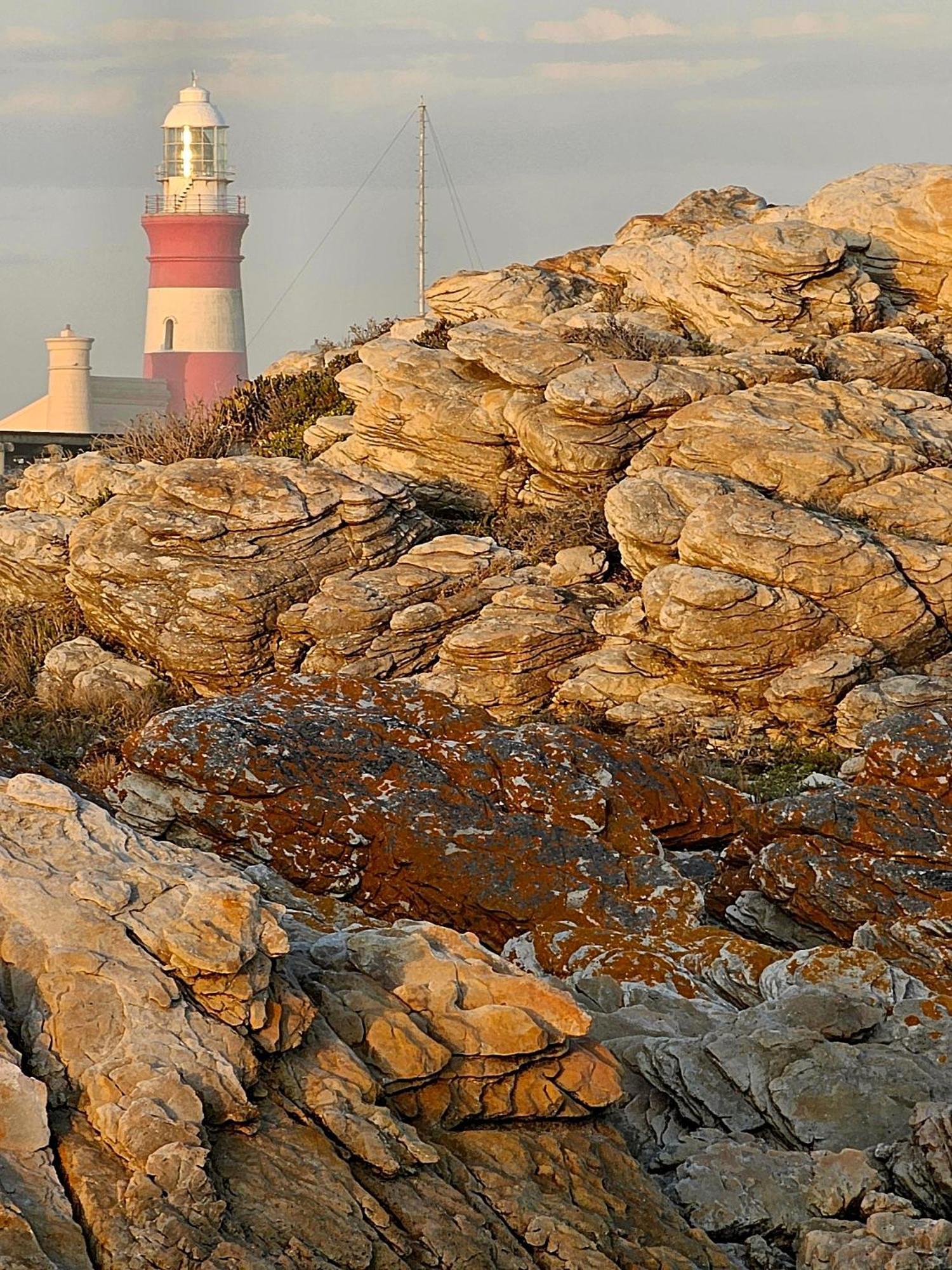 House Of 2 Oceans Apartment Agulhas Exterior photo
